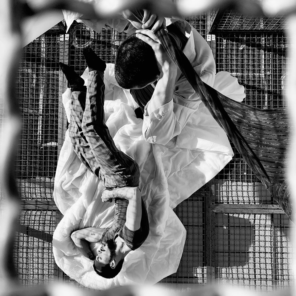 passage dangereux. roof dance festival